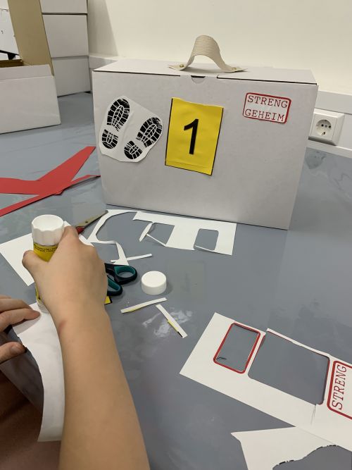 Ob Verbrecher jagen oder einen Detektivkoffer erstellen - viel wurde auf den KrinderKrimiWochen geboten